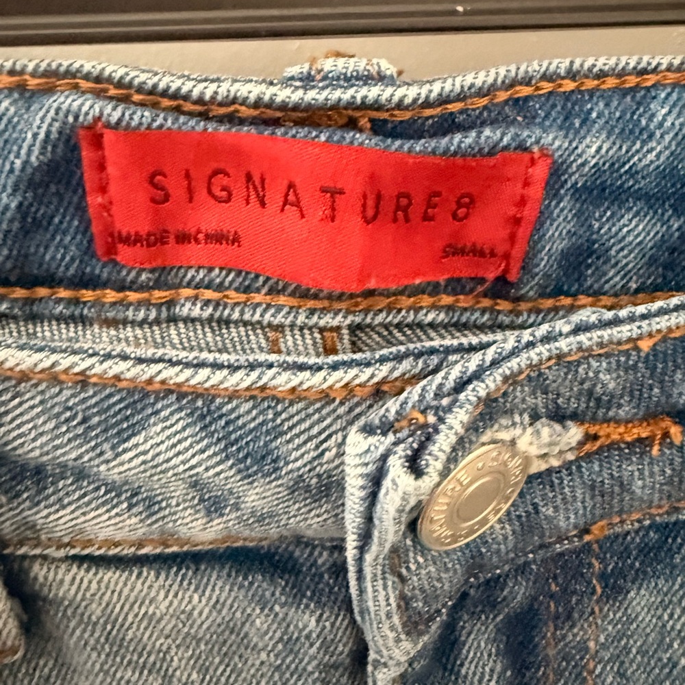 Signature8 Two-Tone Light and Dark Blue Patch Jeans - Picture 4 of 6